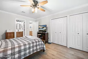 24 Calle De Elvira, Freehold, NJ 07728 - Photo 19