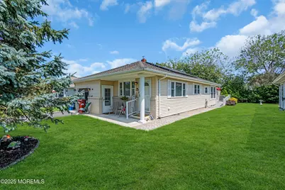 16 Goyave Street, Toms River Township, NJ 08757 - Photo 5