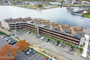 77 E Water St, Toms River Township, NJ 08753 - Photo 3