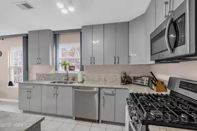 26 Buford Court, Tinton Falls, NJ 07753 - Photo 5