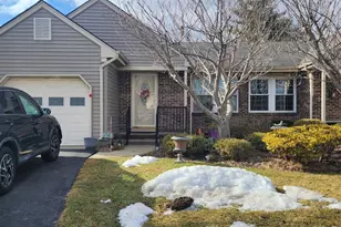 10B Molly Pitcher Ct, Monroe Township, NJ 08831 - Photo 1