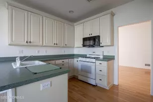 59 Thornbrooke Dr, Shrewsbury, NJ 07702 - Photo 9