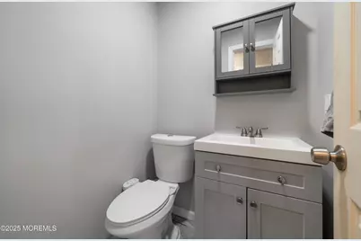 132 Millhurst Road, Manalapan Township, NJ 07726 - Photo 15