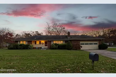 649 Spray Avenue, Beachwood, NJ 08722 - Photo 3