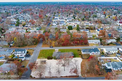 649 Spray Avenue, Beachwood, NJ 08722 - Photo 35