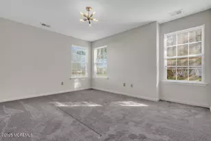 25 Jockey Ln, Tinton Falls, NJ 07753 - Photo 23