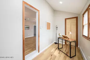 127 Sixth St, Hazlet Township, NJ 07734 - Photo 5