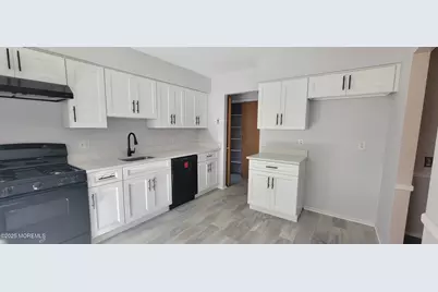 6 Holyoke Court, Whiting, NJ 08759 - Photo 7