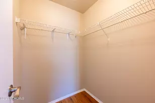 157 Tulip Ln, Freehold, NJ 07728 - Photo 17