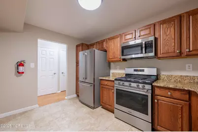 157 Tulip Lane, Freehold, NJ 07728 - Photo 11