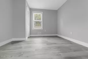 33 Grove Pl, Keansburg, NJ 07734 - Photo 17