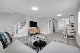 33 Grove Pl, Keansburg, NJ 07734 - Photo 1