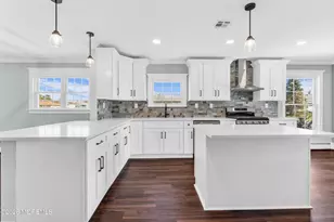 208 Bonaire Dr, Toms River Township, NJ 08757 - Photo 13