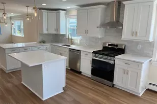 208 Bonaire Dr, Toms River Township, NJ 08757 - Photo 9