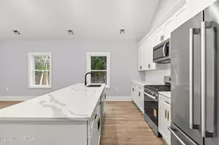 724 Sunset Rd, Beachwood, NJ 08722 - Photo 11