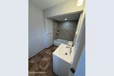 79 Pine View Avenue, Keansburg, NJ 07734 - Photo 15