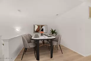 606 Cypress Ln, East Brunswick Township, NJ 08816 - Photo 7