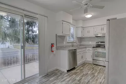 1 Stonybrook Court #B, Whiting, NJ 08759 - Photo 3