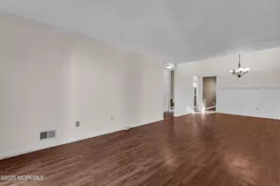 19 Helene Ct, Tinton Falls, NJ 07724 - Photo 15