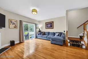 408 Blossom Cir, Dayton, NJ 08810 - Photo 7