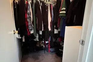 182 Tulip Ln, Freehold, NJ 07728 - Photo 17