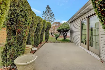 40 Caldwell Terrace, Marlboro Township, NJ 07746 - Photo 19