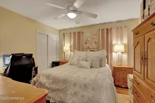 40 Caldwell Terrace, Marlboro Township, NJ 07746 - Photo 17