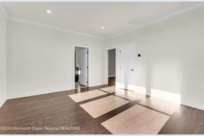 6 Augustus Drive, Middletown, NJ 07748 - Photo 15