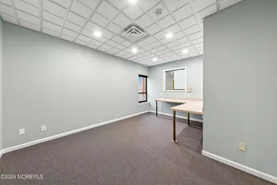 188 E Bergen Place, Red Bank, NJ 07701 - Photo 25