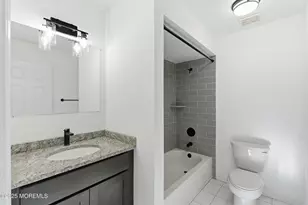 42 Diane Dr, Tinton Falls, NJ 07753 - Photo 17