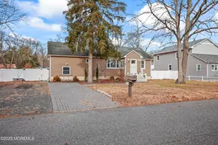 20 Ermack St, Howell Township, NJ 07731 - Photo 19