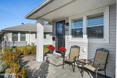 27 Montserrat Street, Toms River Township, NJ 08757 - Photo 3