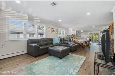 27 Montserrat Street, Toms River Township, NJ 08757 - Photo 5