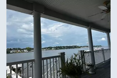 101 Harbor Court, Pine Beach, NJ 08741 - Photo 5