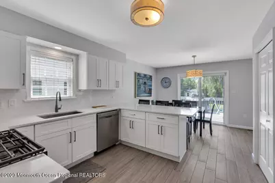 303 Salem Avenue, Spring Lake, NJ 07762 - Photo 13