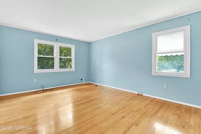 32 Woods Road, Freehold, NJ 07728 - Photo 29