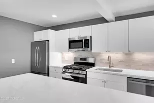 17 Elm Dr, Neptune Township, NJ 07753 - Photo 17