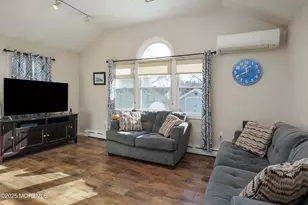 928 Park Pl, Red Bank, NJ 07701 - Photo 13