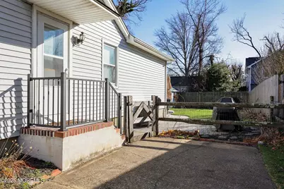 928 Park Place, Red Bank, NJ 07701 - Photo 25