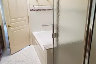 388 Harrier Dr, Monroe Township, NJ 08831 - Photo 13