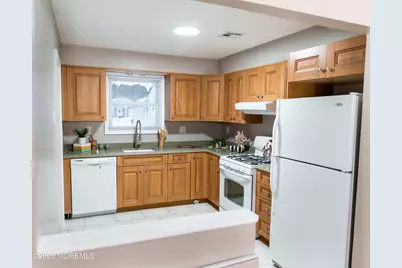 19 Plymouth Drive, Toms River Township, NJ 08757 - Photo 9