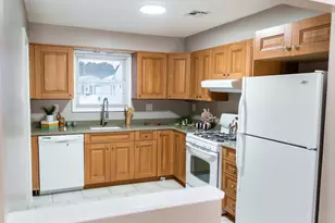 19 Plymouth Dr, Toms River Township, NJ 08757 - Photo 9