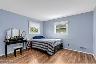 46 Parkview Drive, Hazlet Township, NJ 07730 - Photo 17