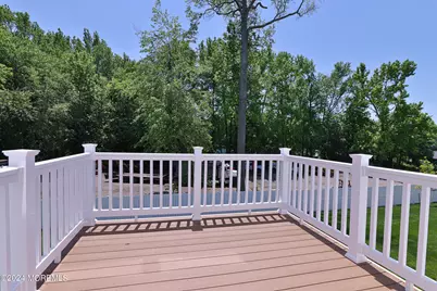 18 Crimson Drive, Manalapan Township, NJ 07726 - Photo 9