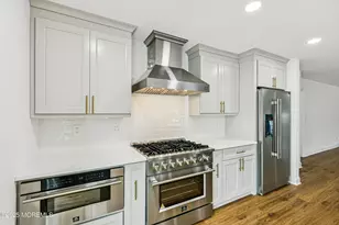 34 Kremer Ave, Eatontown, NJ 07724 - Photo 11