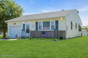 37 Carlisle Rd, Toms River Township, NJ 08757 - Photo 3