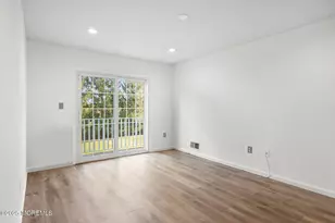 22 Arthur Glick Blvd, Franklin, NJ 08823 - Photo 19