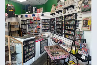 300 Gordons Corner Road #6, Manalapan Township, NJ 07726 - Photo 3