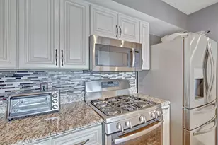 42 Hamilton Ave, Seaside Heights, NJ 08751 - Photo 15