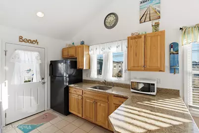 102 W Pompano Way, Lavallette, NJ 08735 - Photo 9